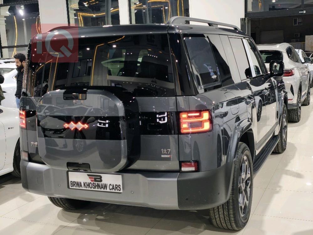 بي واي دي ليوبارد 7